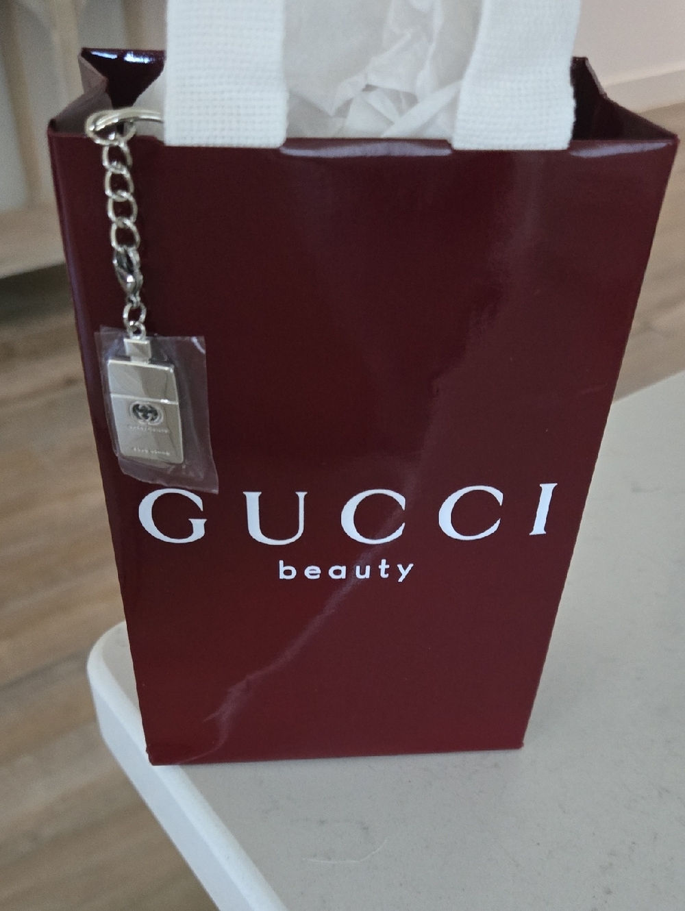 Brand New Gucci Silver Keychain GUCCI GUILTY & Gucci Beauty Giftbag